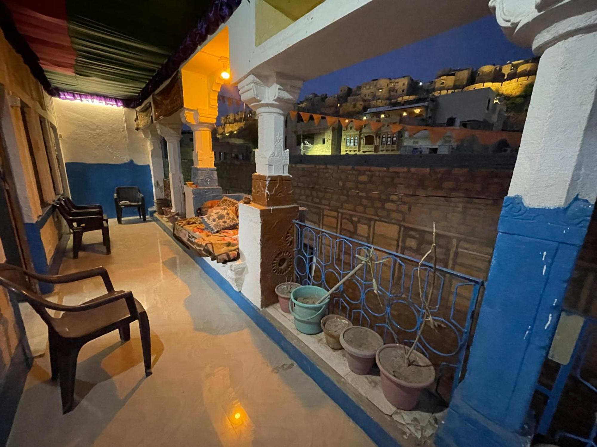 Mirvana Guest House & Camel Safari Jaisalmer Esterno foto